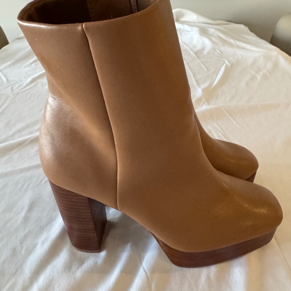 Madden Girl Carmel over the ankle boots 9.5